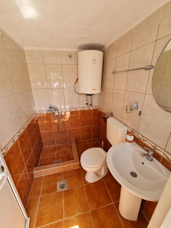 Apartment Dragone Ulcinj Exterior photo